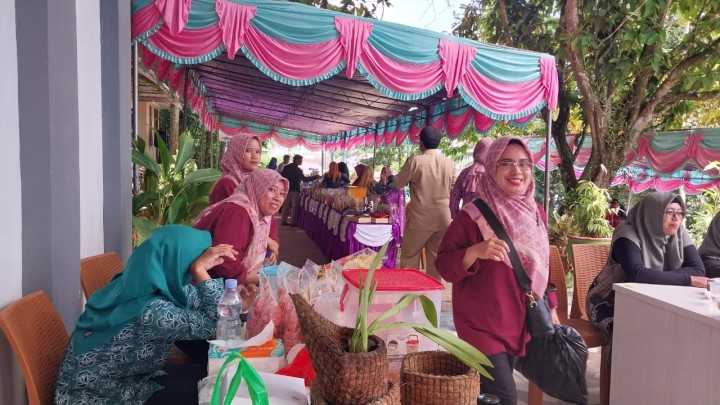 Kegiatan Bazar UMKM dalam rangka memperingati Hari Ulang Tahun Kota Samarinda (Senin, 5 Februari 2024)