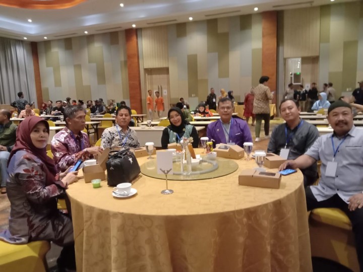 Pembukaan Rapat Pleno Rekapitulasi Hasil Penghitungan Perolehan Suara dan Penetapan Hasil Pemilu Tahun 2024 (Sabtu, 2 Maret 2024)