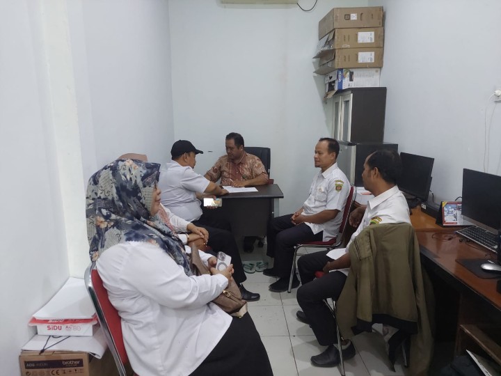 Kunjungan Tim Evaluator di Kelurahan Sindang Sari dan Kelurahan Makroman (Rabu, 24 April 2024)