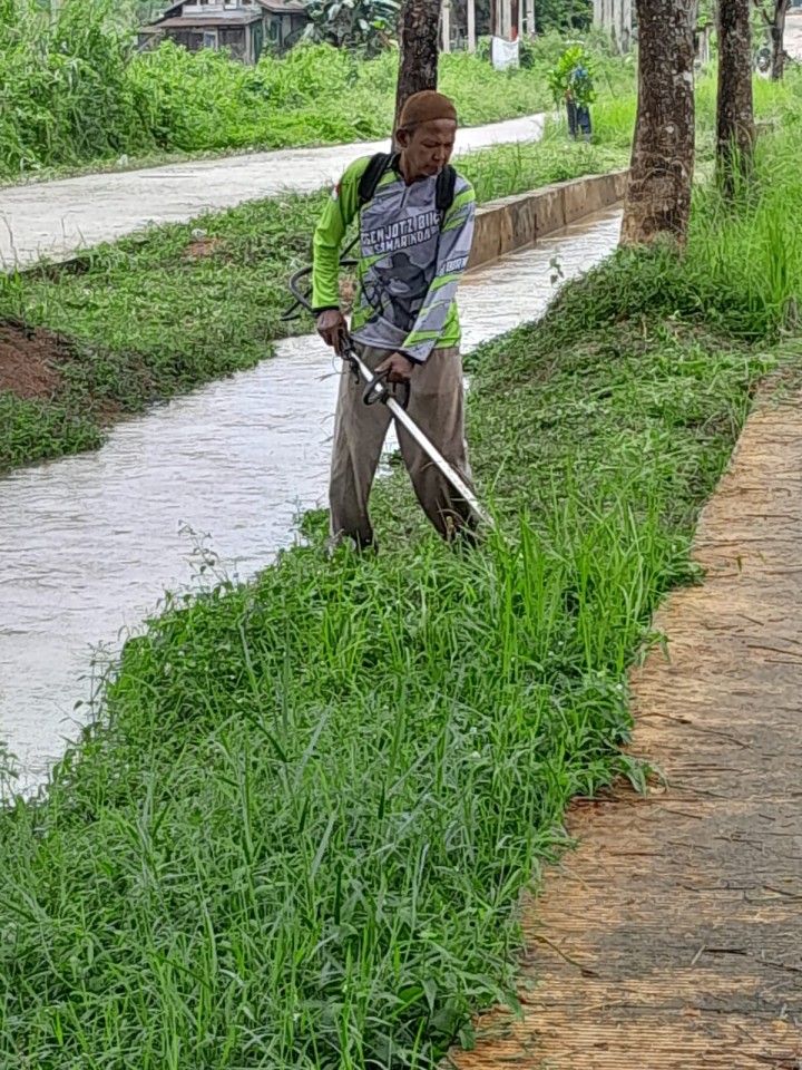 Kegiatan Gotong Royong Kelurahan Sambutan Minggu,  26 Mei 2024