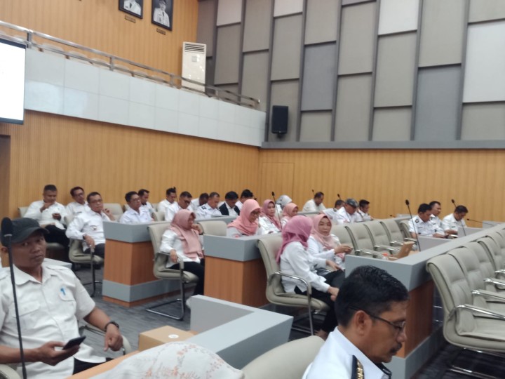 Rapat Koordinasi Perihal Kepengurusan LPM Kelurahan (Rabu, 15 Mei 2024)