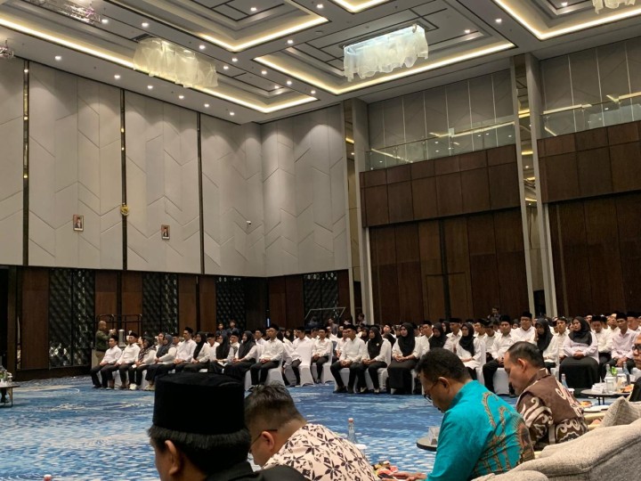Pelantikan, Pengambilan Sumpah / Janji dan Penandatangan Fakta Integritas PPS se-Kota Samarinda untuk Pemilihan Gubernur dan Wakil Gubernur Kalimantan Timur serta Wali Kota dan Wakil Wali Kota Samarinda Tahun 2024 (Minggu, 26 Mei 2024)