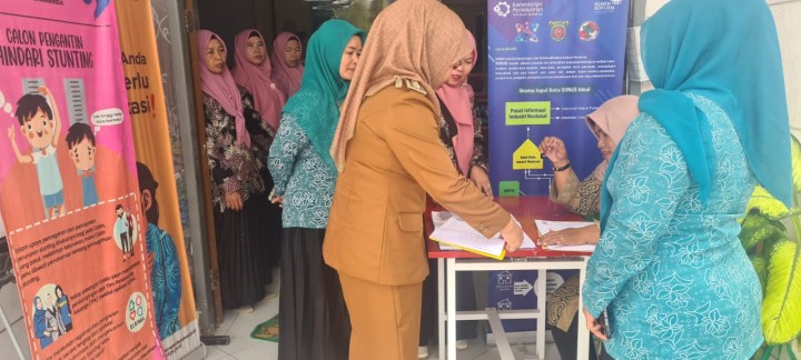 Verifikasi Lapangan KB Kencana di Kelurahan Pulau Atas (Senin, 24 Juni 2024)