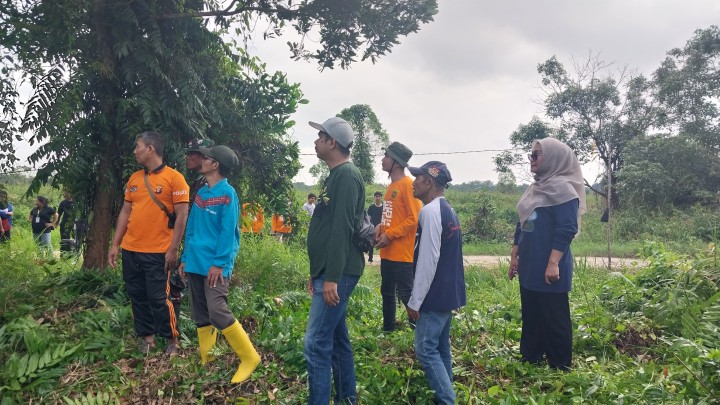 Gotong Royong Massal Pembersihan Lahan Panti Asuhan H. Nawawi Yayasan IPSM Kelurahan Sambutan (Sabtu, 6 Juli 2024)
