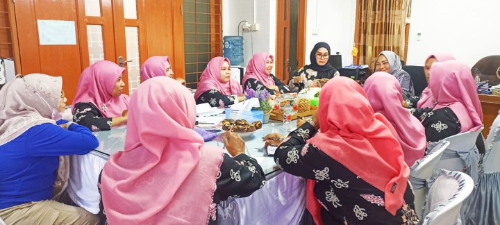 RAPAT KOORDINASI TP-PKK KECAMATAN SAMBUTAN (JUM'AT, 26 JULI 2024)