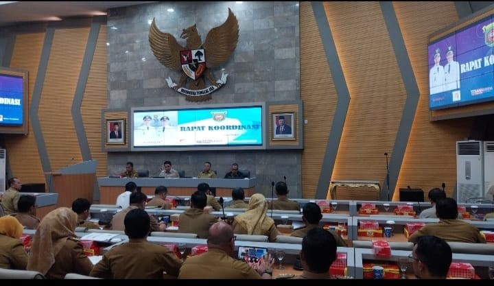 RAPAT KOORDINASI TENTANG RANCANGAN TEKNOKRATIK RENCANA PEMBANGUNAN JANGKA MENENGAH DAERAH (RPJMD) TAHUN 2025-2029 (SELASA, 30 JULI 2024)