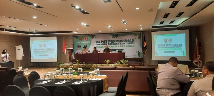 Rapat Koordinasi Penyusunan Dokumen Rencana Kontingensi Kebakaran Hutan dan Lahan oleh BPBD Kota Samarinda (Selasa, 27 Agustus 2024)