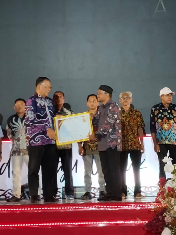 Acara Penganugerahan Probebaya Award 2025 yang dilaksanakan Bagian Tapem bertempat di Plenary Hall Convention Hall Sempaja