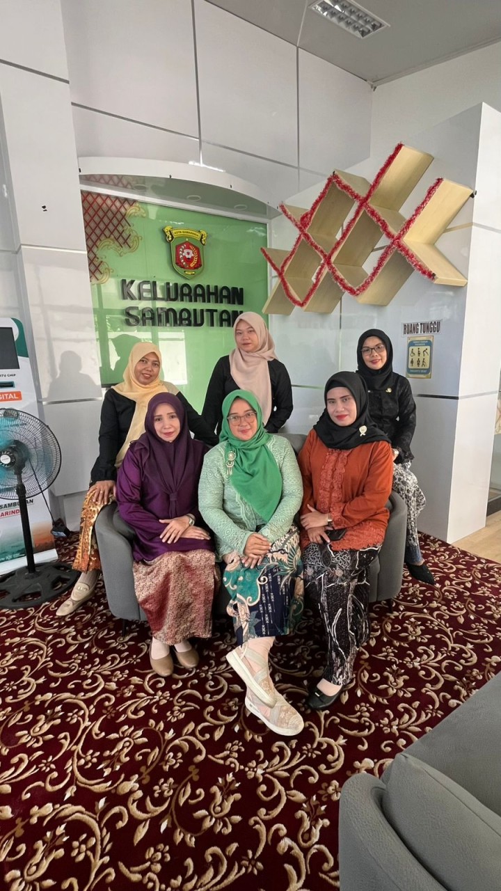 Peringatan Hari Ibu Ke 97 Tahun 2025 " Perempuan berdaya dan berkarya menuju Indonesia Emas 2045 " Kelurahan Sambutan