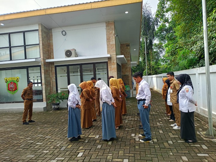 Apel Senin Pagi