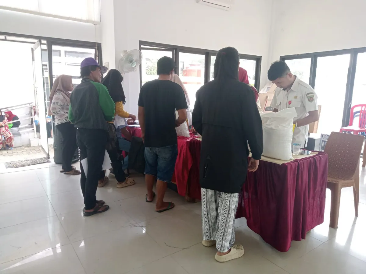 Pendistribusian Bantuan Sosial