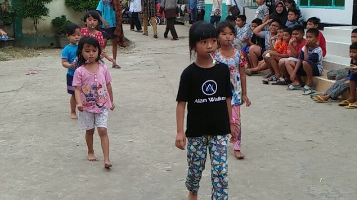 Perlombaan Dalam Rangka Hut Kemerdekaan RI Ke 73 DI RT. Se Kelurahan Selili