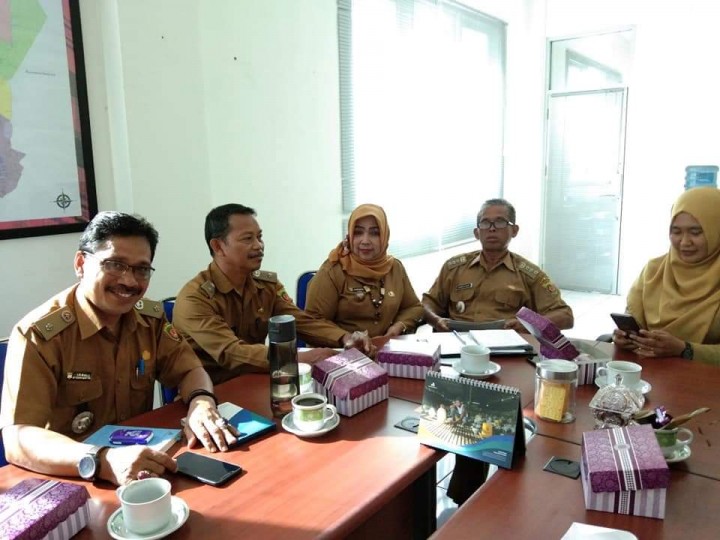 Rapat Koordinasi Bersama Camat,Sekcam Dan Bendahara Dan Lurah Se kecamatan Samarinda Ilir
