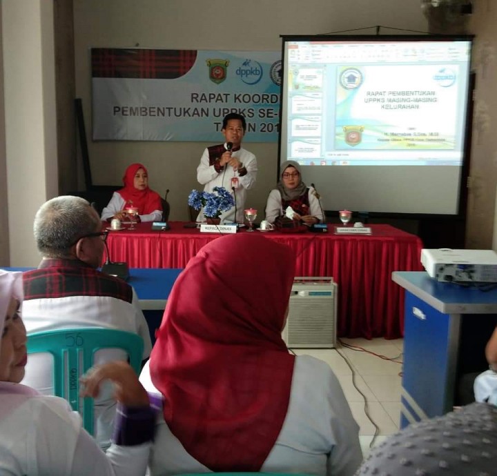 Rapat Koordinasi Pembentukan UPPKS Yang Lansung dipimpin Oleh Kepala Dinas DPPKB