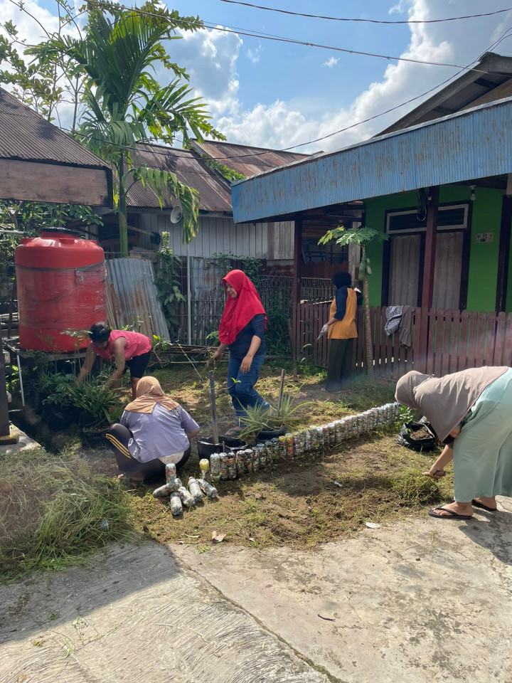Kegiatan Kerja Bakti di Lingkungan Kelurahan Selili Tahun 2023