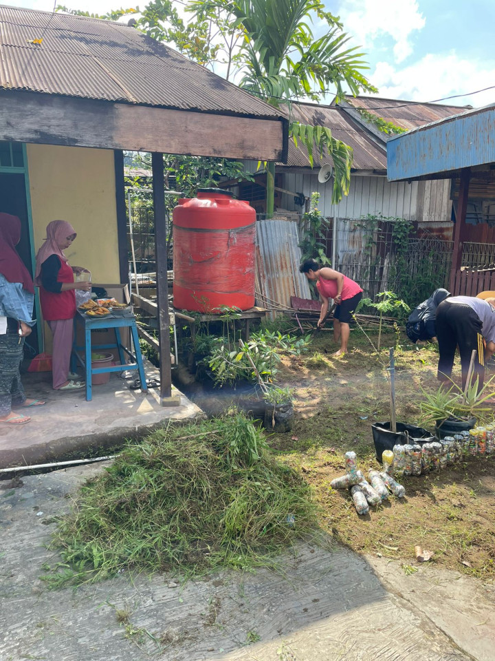Kegiatan Kerja Bakti di Lingkungan Kelurahan Selili Tahun 2023