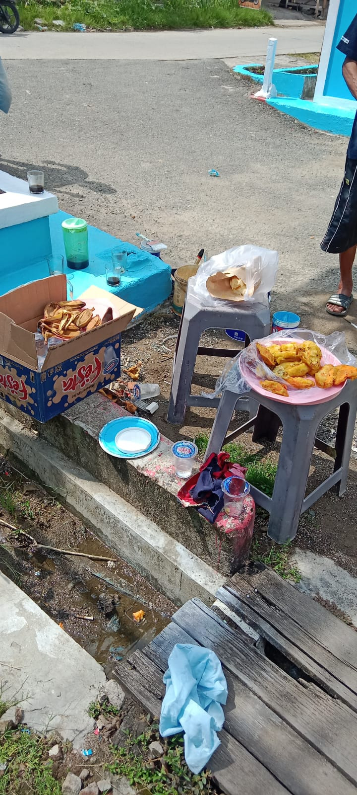 Kegiatan Kerja Bakti di Lingkungan Kelurahan Selili Tahun 2023
