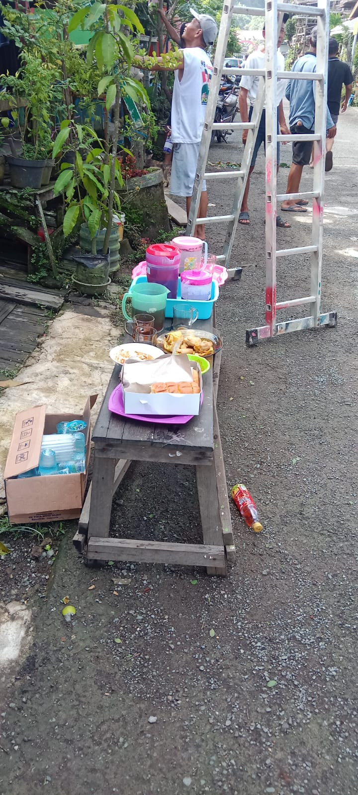Kegiatan Kerja Bakti di Lingkungan Kelurahan Selili Tahun 2023