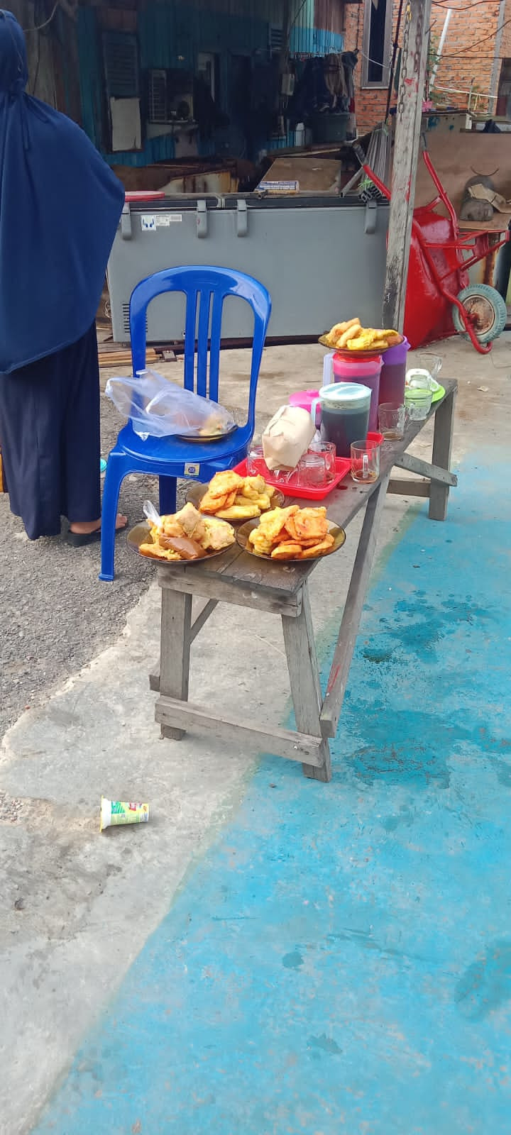Kegiatan Kerja Bakti di Lingkungan Kelurahan Selili Tahun 2023