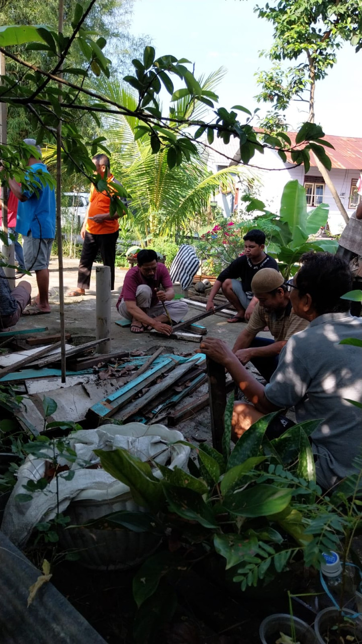 Kegiatan Kerja Bakti di Lingkungan Kelurahan Selili Tahun 2023