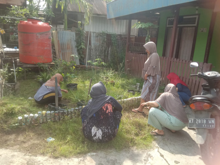 Kegiatan Kerja Bakti di Lingkungan Kelurahan Selili Tahun 2023