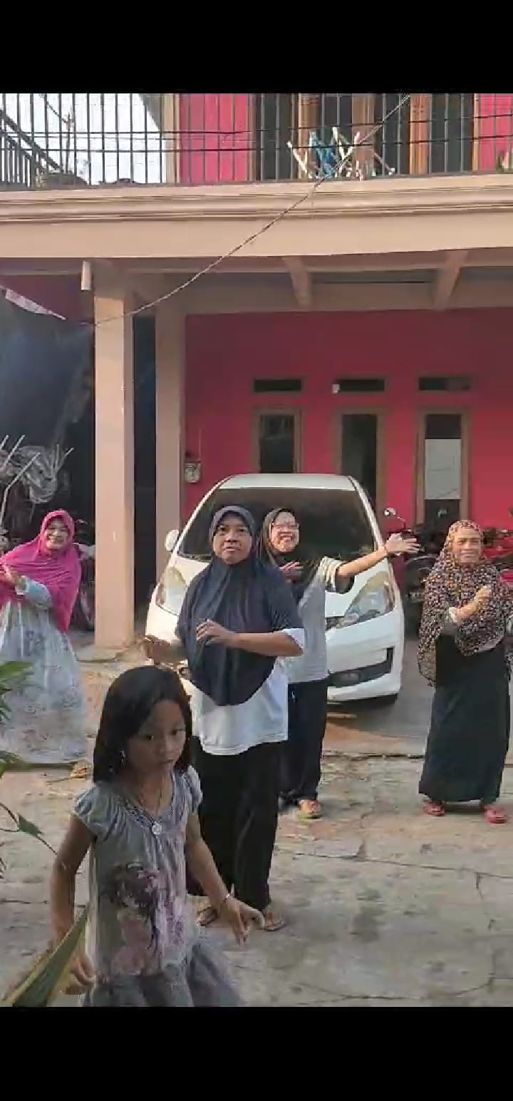 Kegiatan Kerja Bakti di Lingkungan Kelurahan Selili Tahun 2023