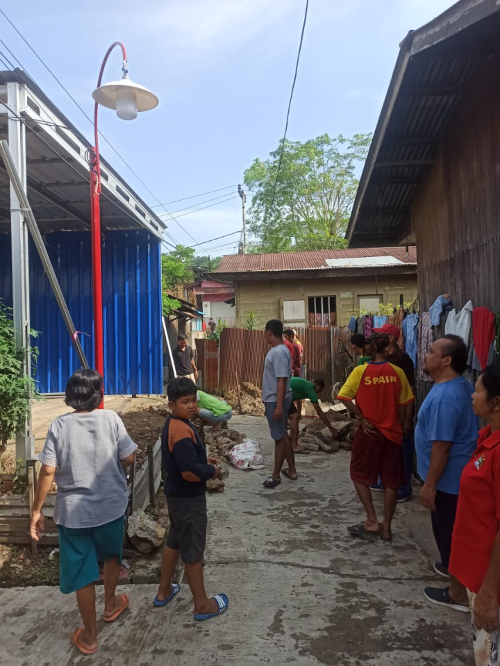Kegiatan Kerja Bakti di Lingkungan Kelurahan Selili Tahun 2023