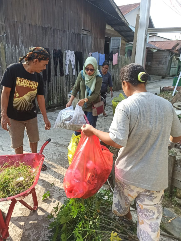 Kegiatan Kerja Bakti di Lingkungan Kelurahan Selili Tahun 2023