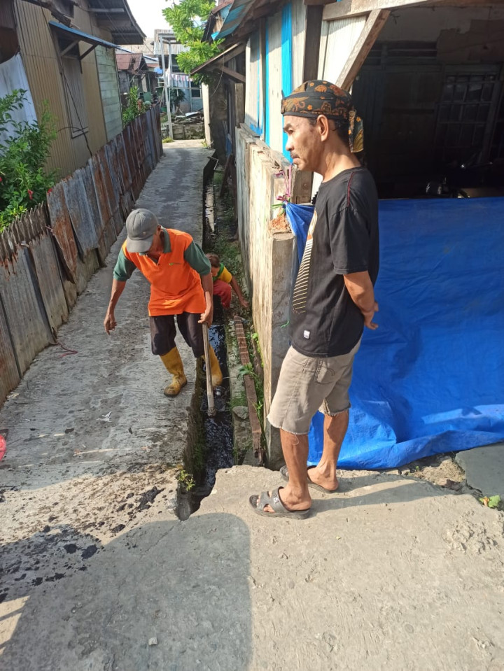 Kegiatan Kerja Bakti di Lingkungan Kelurahan Selili Tahun 2023