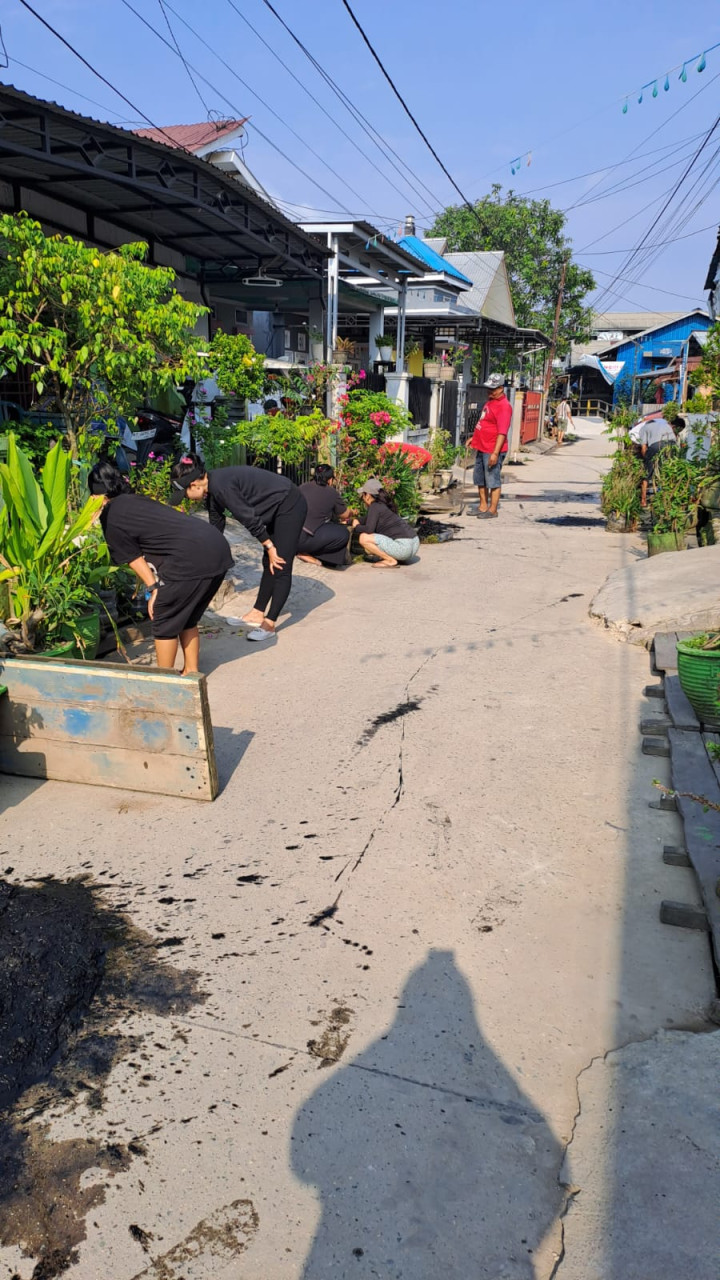 Kegiatan Kerja Bakti di Lingkungan Kelurahan Selili Tahun 2023