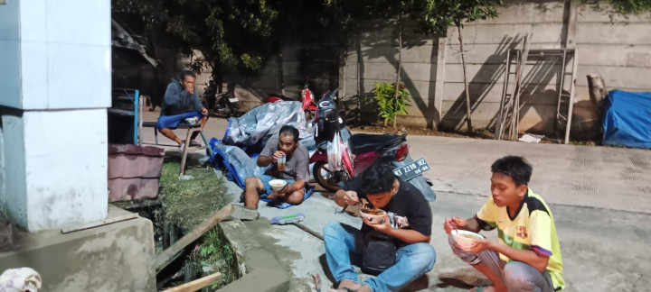 Kegiatan Kerja Bakti di Lingkungan Kelurahan Selili Tahun 2023