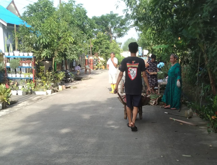 Kegiatan Kerja Bakti di Lingkungan Kelurahan Selili Tahun 2023