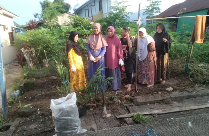 Kegiatan Kerja Bakti di Lingkungan Kelurahan Selili Tahun 2023