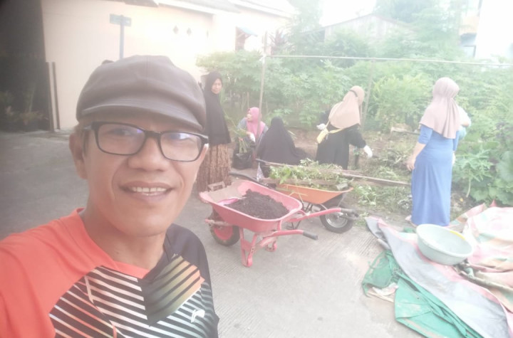 Kegiatan Kerja Bakti di Lingkungan Kelurahan Selili Tahun 2023