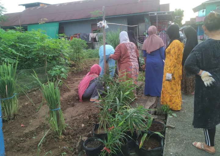Kegiatan Kerja Bakti di Lingkungan Kelurahan Selili Tahun 2023