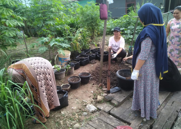 Kegiatan Kerja Bakti di Lingkungan Kelurahan Selili Tahun 2023