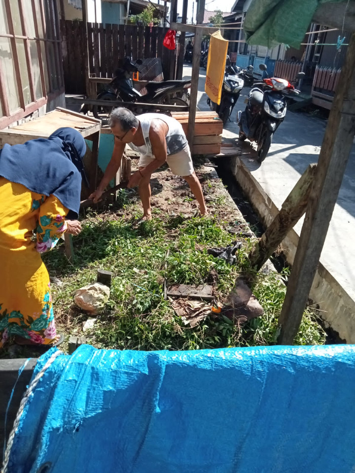 Kegiatan Kerja Bakti di Lingkungan Kelurahan Selili Tahun 2023