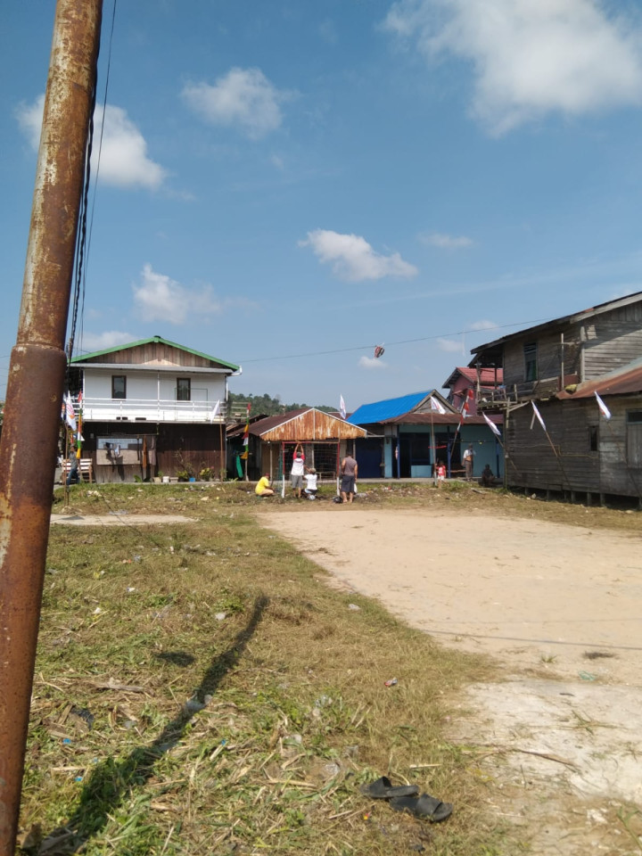 Kegiatan Kerja Bakti di Lingkungan Kelurahan Selili Tahun 2023