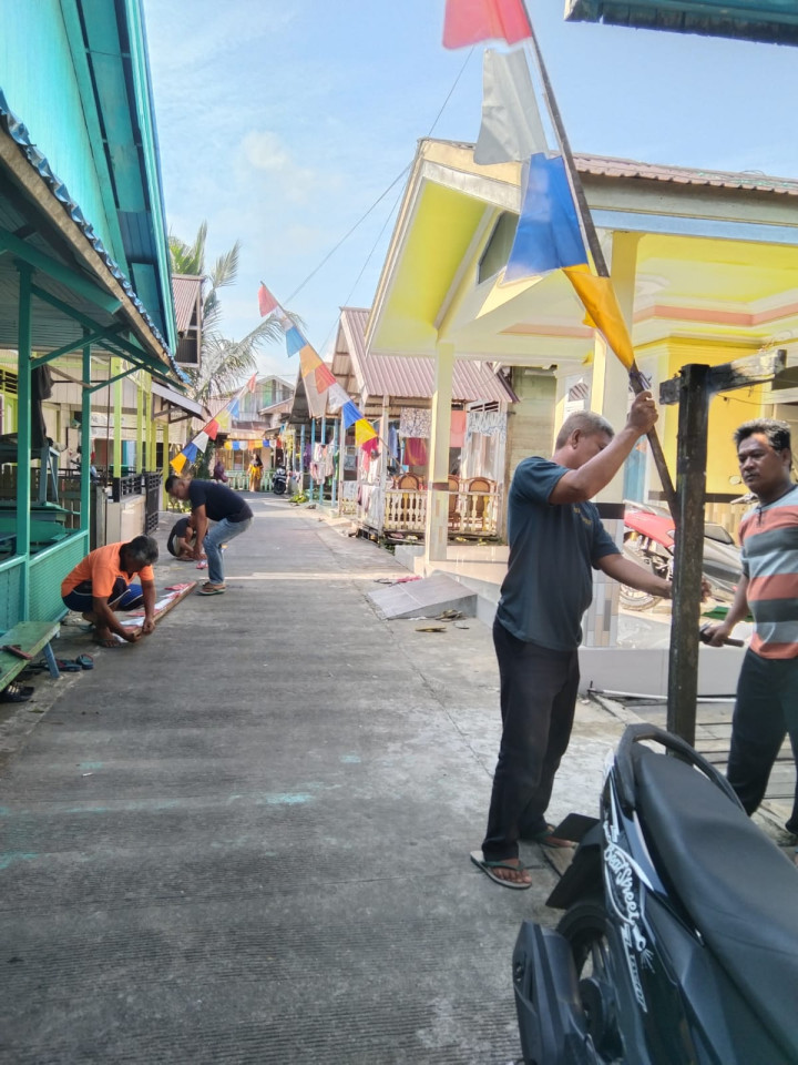 Kegiatan Kerja Bakti di Lingkungan Kelurahan Selili Tahun 2023