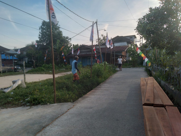 Kegiatan Kerja Bakti di Lingkungan Kelurahan Selili Tahun 2023