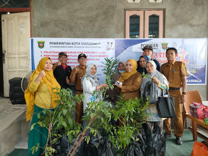 GIAT  KELURAHAN SEMPAJA BARAT  Selasa  , 27 September  2022