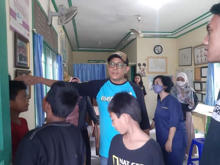 Sabtu 29 Oktober 2022 Monitoring Keg. Posyandu Remaja  " Melati" di RT.05 & 06, Monitoring Posyandu Lansia "Bintang" di RT.07,08,09 & Gotong Royong Pembangunan Masjid AR Rohman di RT.12 Kel. Sempaja Barat.