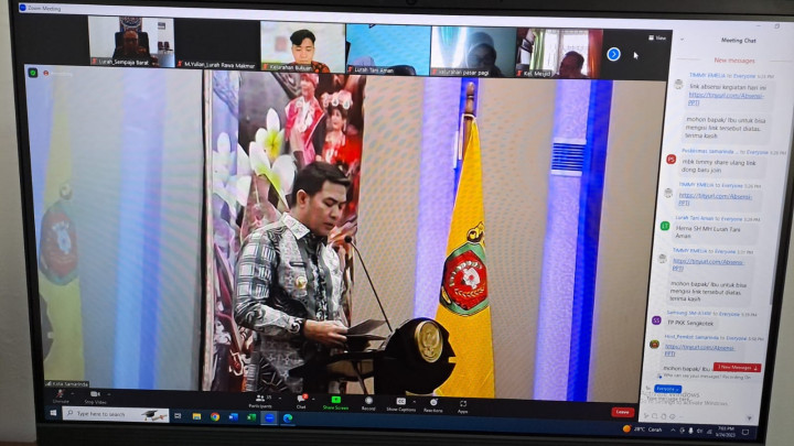 Giat, Kamis 25 Mei 2023 1. Mengikuti Zoom meeting rapat Pengukuhan Pengurus PPTI anak cabang kota Samarinda tahun 2023-2028 & Menghadiri Bimtek teknis sistem informasi pelayanan publik Nasional (SIPPN) di Ruang sembuyutan