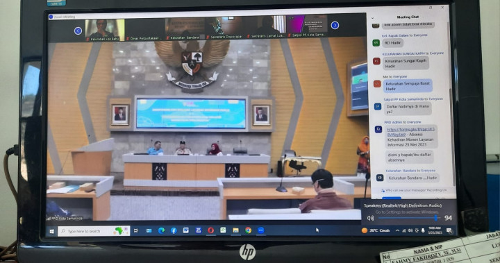 Giat, Kamis 25 Mei 2023, Mengikuti Zoom Meeting rapat Monitoring dan evaluasi Layanan Informasi Publik dan PPID Pelaksana dengan Tema " Terwujudnya Kota Samarinda yang informatif melalui peran PPID Pelaksana