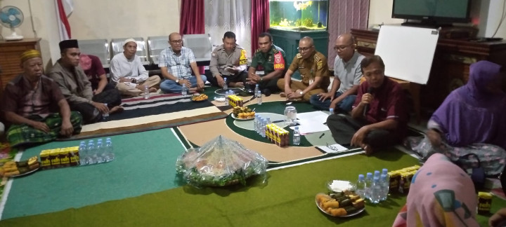 Giat Malam, Selasa 15 Agustus 2023 Pelaksanaan Pemilihan ketua RT 05 periode tahun 2023-2026 Kelurahan Sempaja Barat, Kecamatan Samarinda Utara dengan berakhirnya masa bakti ketua RT tahun 2021-2023.