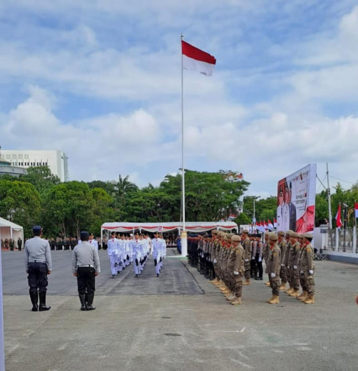 Giat, Kamis 17 Agustus 2023 Melaksanakan Apel Hari Proklamasi Kemerdekaan RI ke 78 di Stadion Gor Segiri & Melaksanakan Apel dalam rangka HUT RI ke 78 di Lapangan SMA Negeri 9 Samarinda