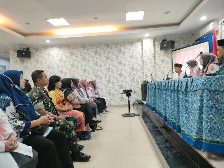 Giat, Rabu 23 Agustus 2023 1. Menghadiri Rapat Sosialisasi Kekerasan terhadap Anak Forum sebagai Pelapor dan Terlapor dan Penyuluhan Narkoba di aula kantor kecamatan Samarinda Utara