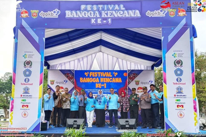 Giat, Kamis 24 Agustus 2023, Menghadiri Festival Bangga Kencana ke 1 dalam Rangka Hari Keluarga Nasional ke 30 Kota Samarinda tahun 2023