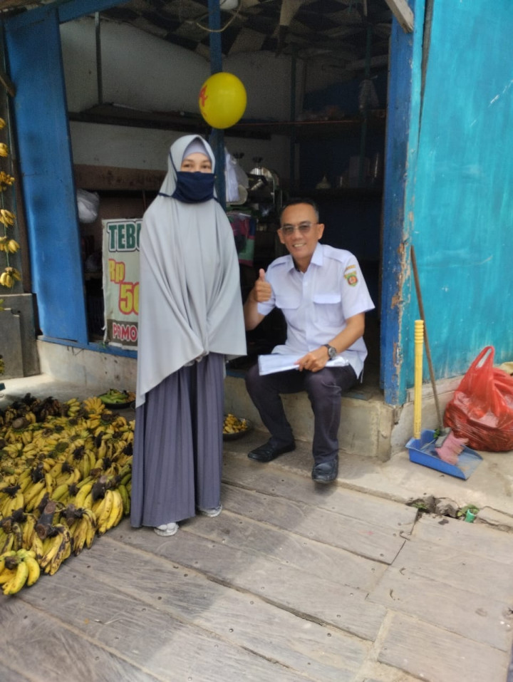 Mengindentifikasi Data IKM di wilayah RT kelurahan sempaja barat & Menghadiri Rapat koordinasi di Ruang Rapat Mangkupalas Lt. 2 Balaikota