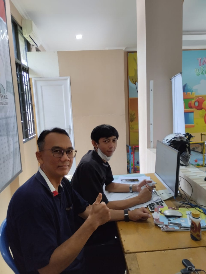 Giat, Jumat 08 September 2023, Penertiban Spanduk/Baliho ALGAKA di sepanjang jalan AWS, KH. Wahid Hasyim 2 Dan Ring Road 3 di hadiri Kasi Tapem beserta staf dan Satpol PP Kecamatan & Penyerahan data UMKM NIB kecamatan Samarinda Utara.